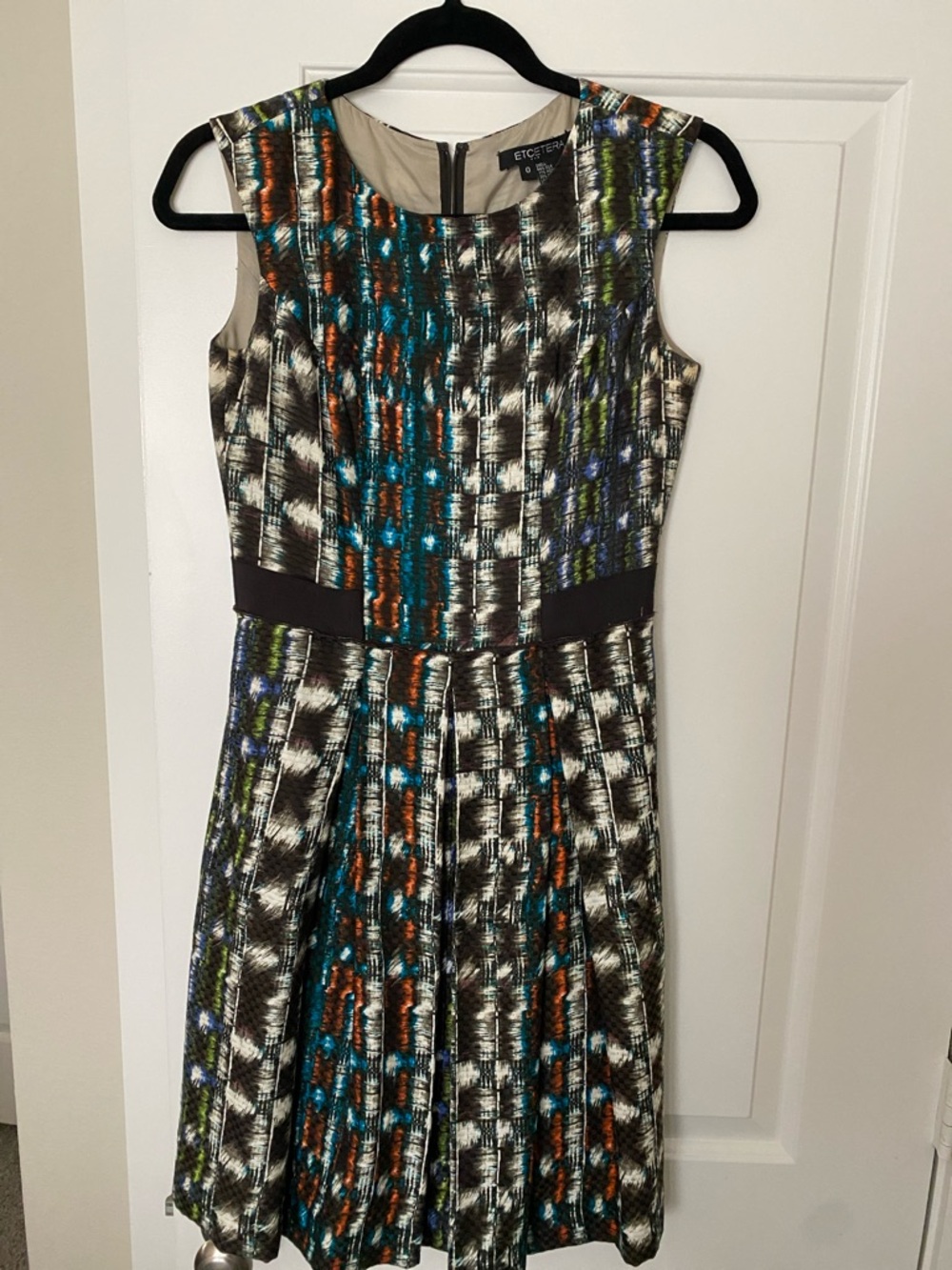 Etcetera Multicolor Pleated Sleeveless Midi Dress with Teal and Copper Accents